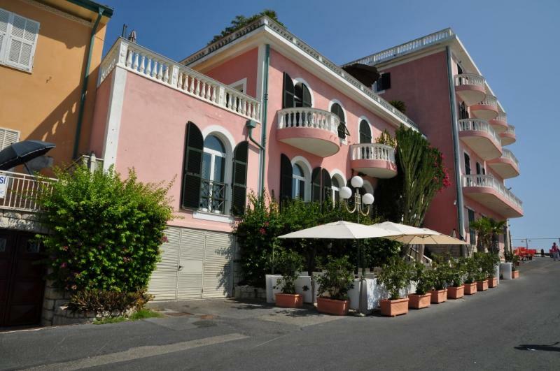 Hotel Piccolo Lido Bordighera Exterior foto